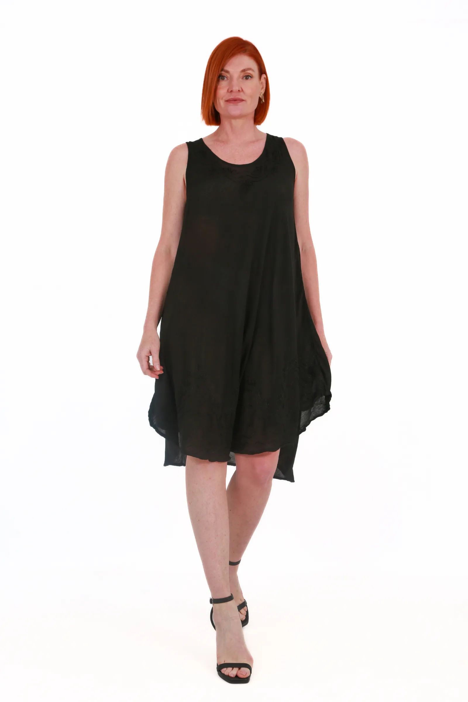 Beach Bunny sleeveless umbrella beach dress -black