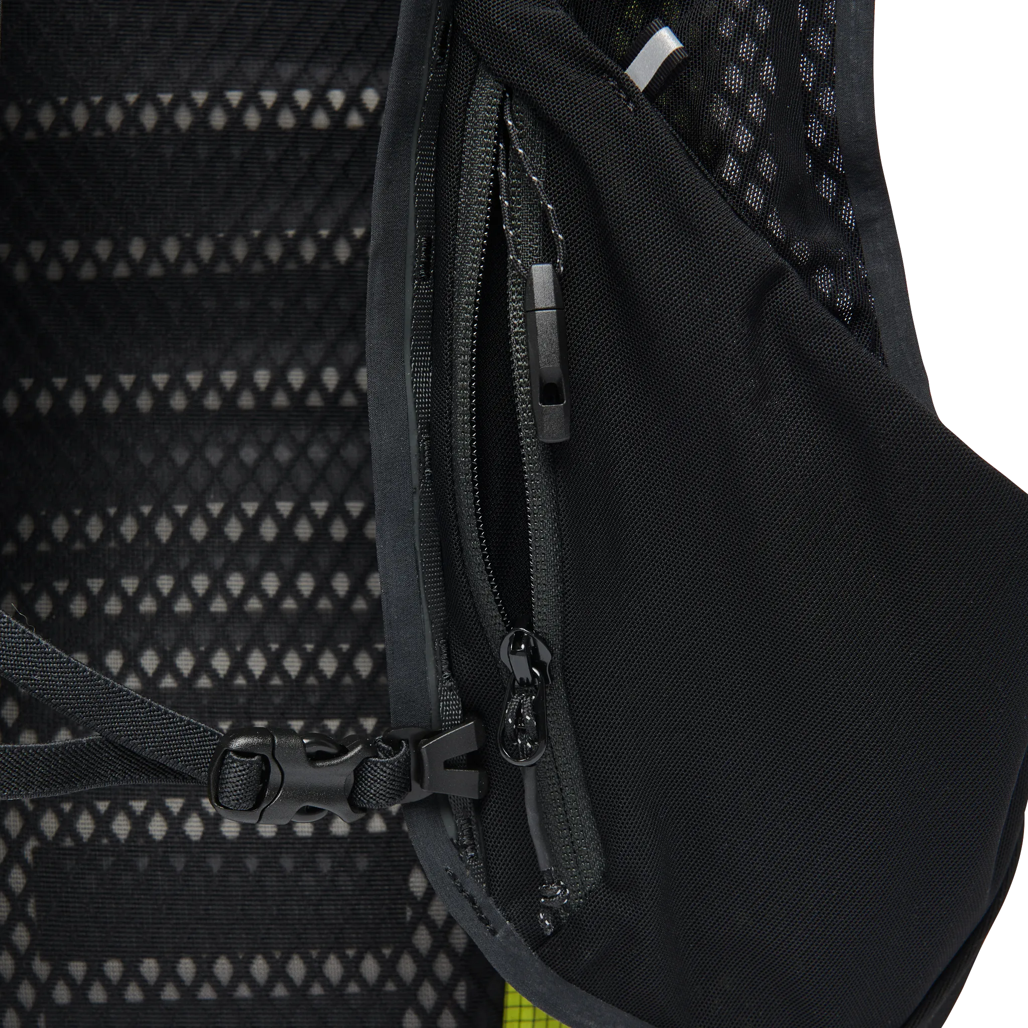 BLACK DIAMOND DISTANCE 22 BACKPACK