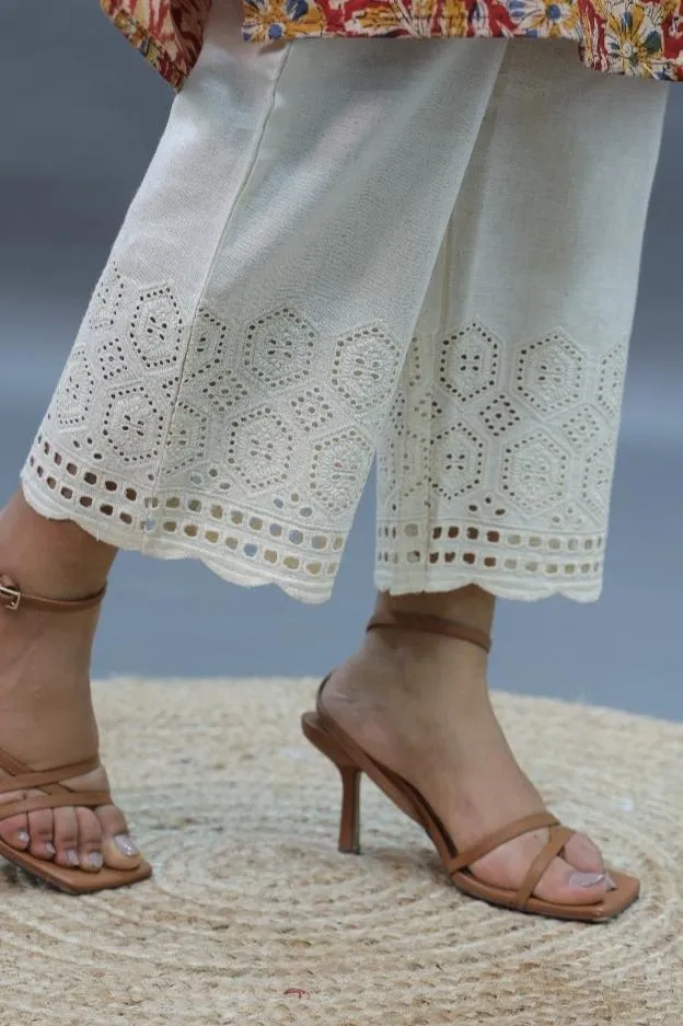 Cream Straight Pant In Cotton