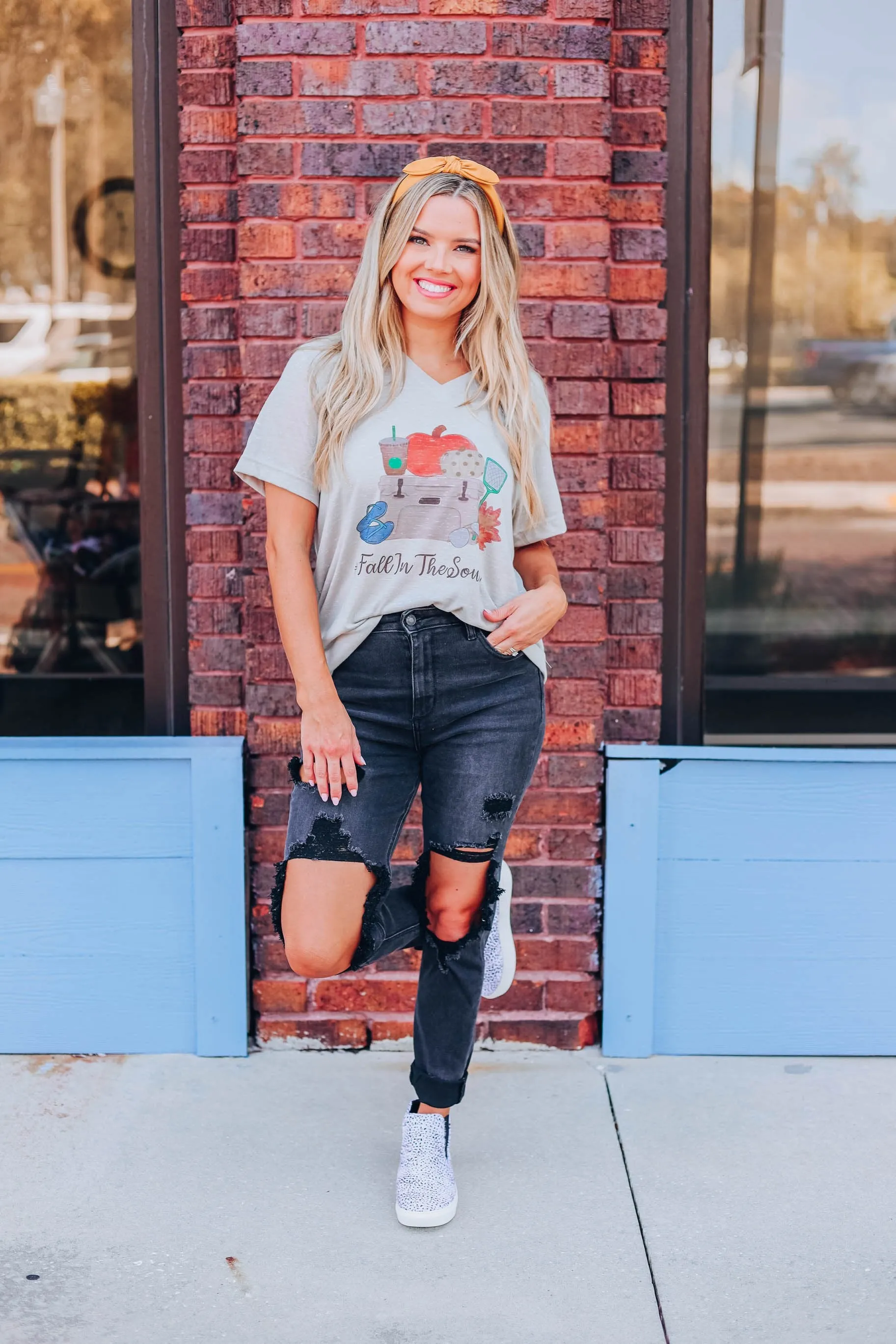 Fall In The South Graphic Tee-WHS