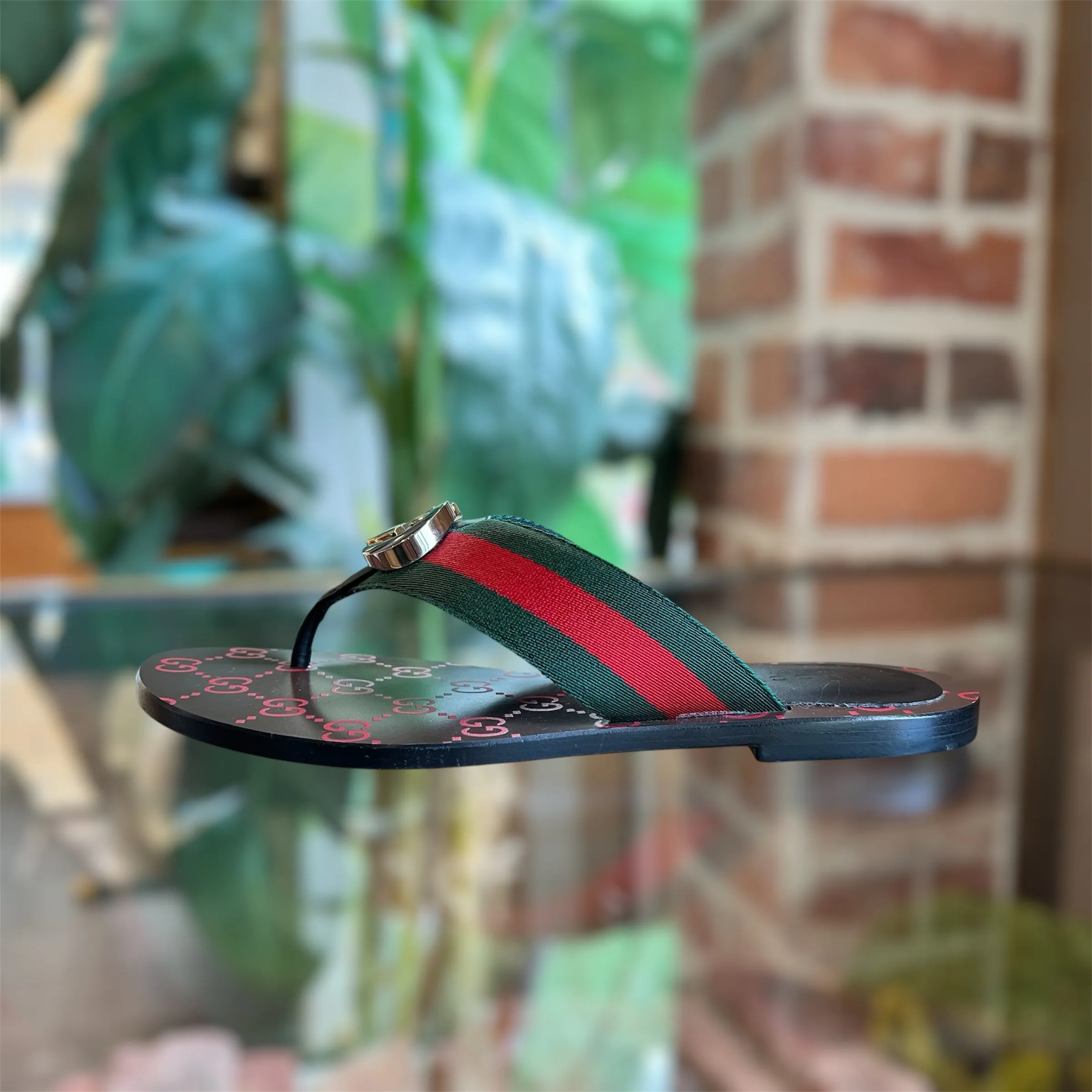 GUCCI Kika Canvas Stripe Thong Sandals SZ35