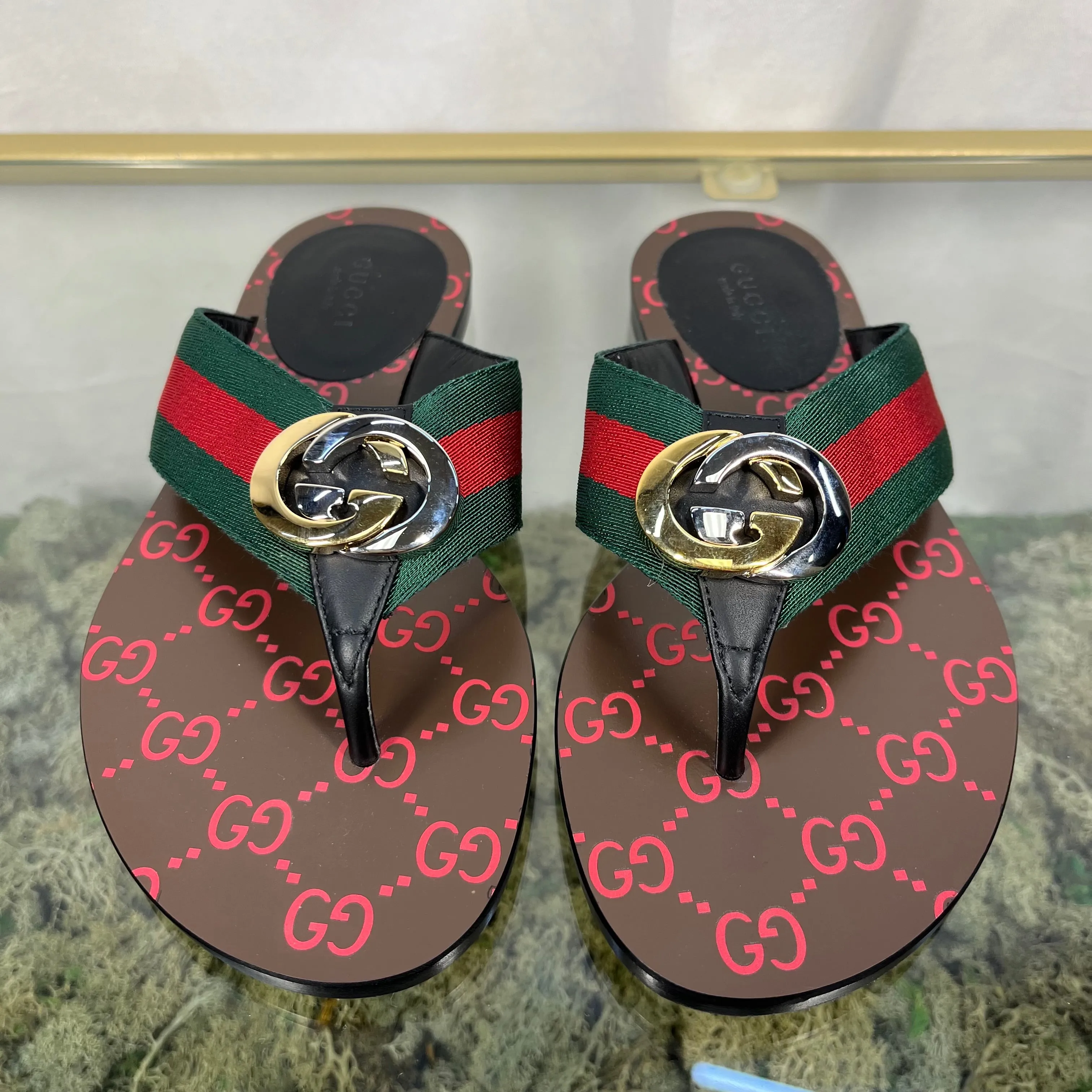 GUCCI Kika Canvas Stripe Thong Sandals SZ35