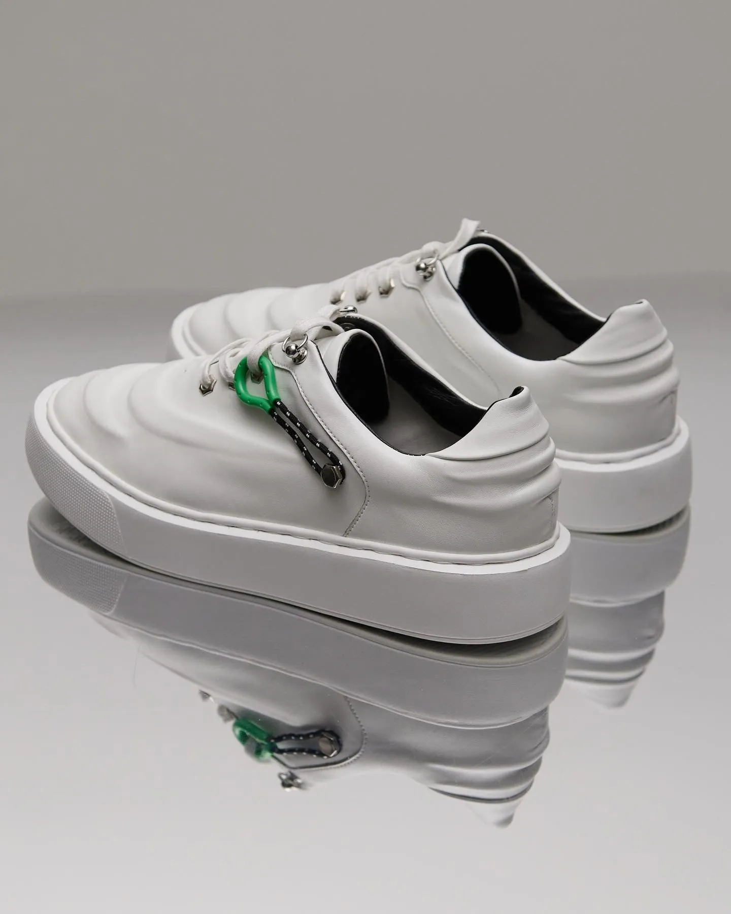Half circle Lowtops White