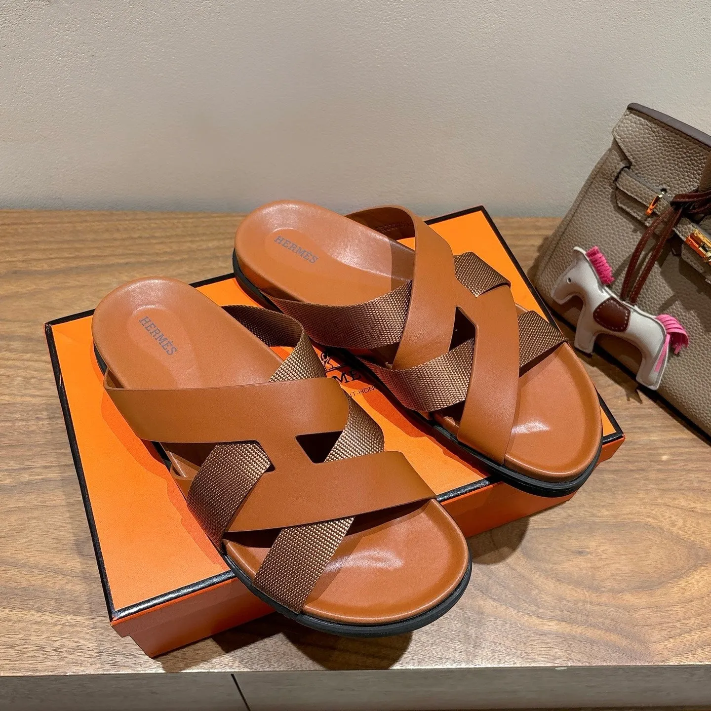 HM 25 Kazimir Sandal Calfskin Canvas