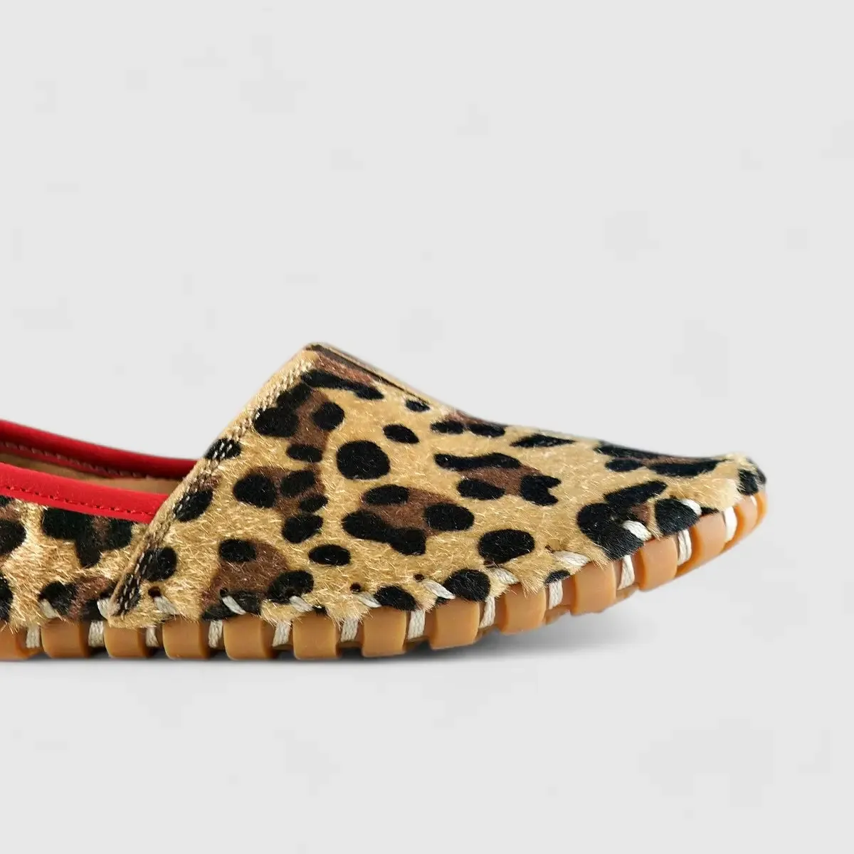 Karyoka Comfort Leather Casuals 1203 Beige Leopard