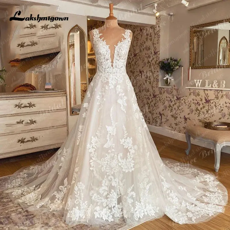 Lakshmigown Lace Appliques Beach Wedding Dress 2023 Boho Bridal Gowns Custom Made Open Back robe de soirée de mariage