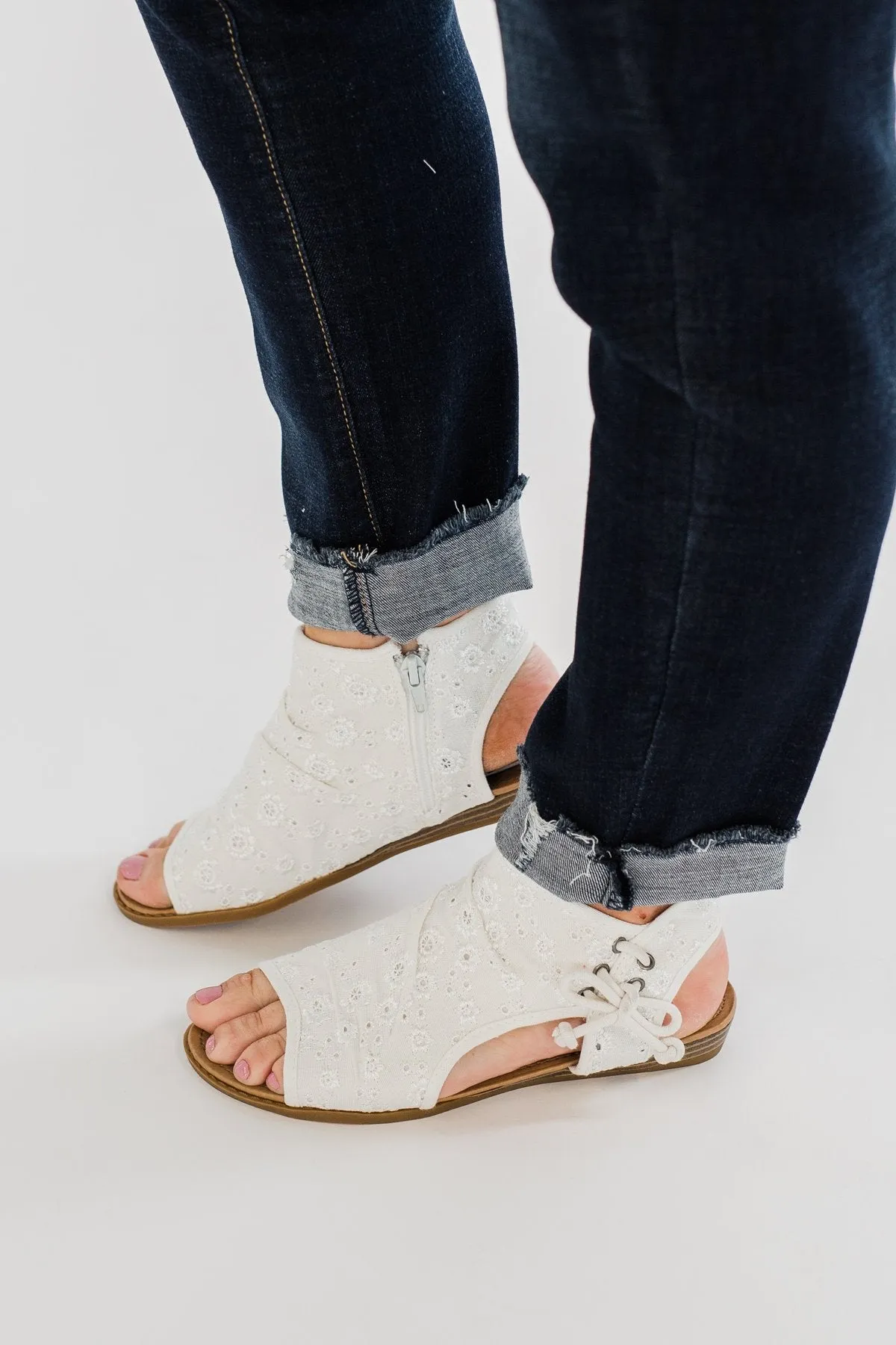 Luxe & Mix Lola Sandals- White