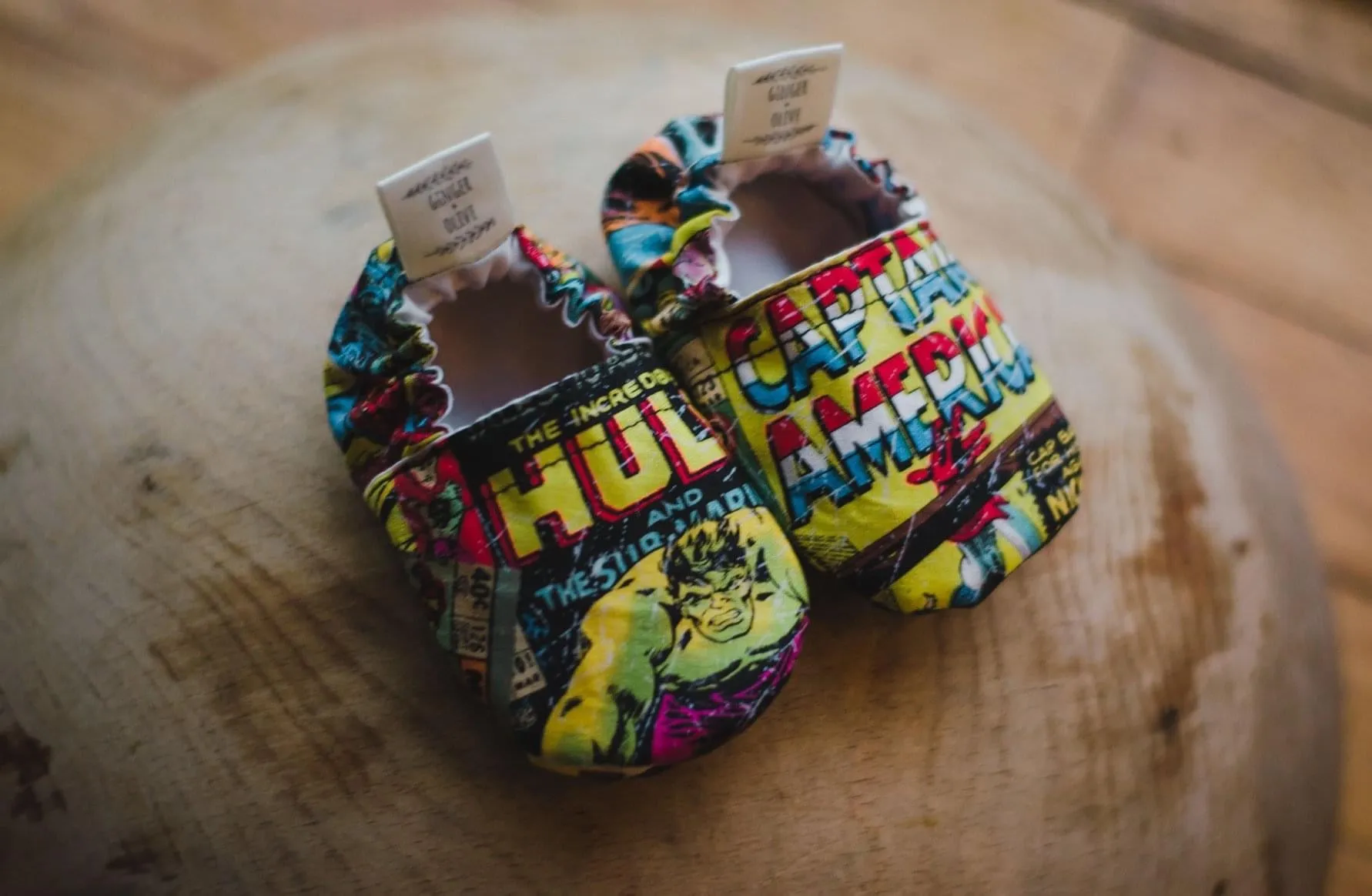 Marvel Soft Soled Baby Shoes Bib