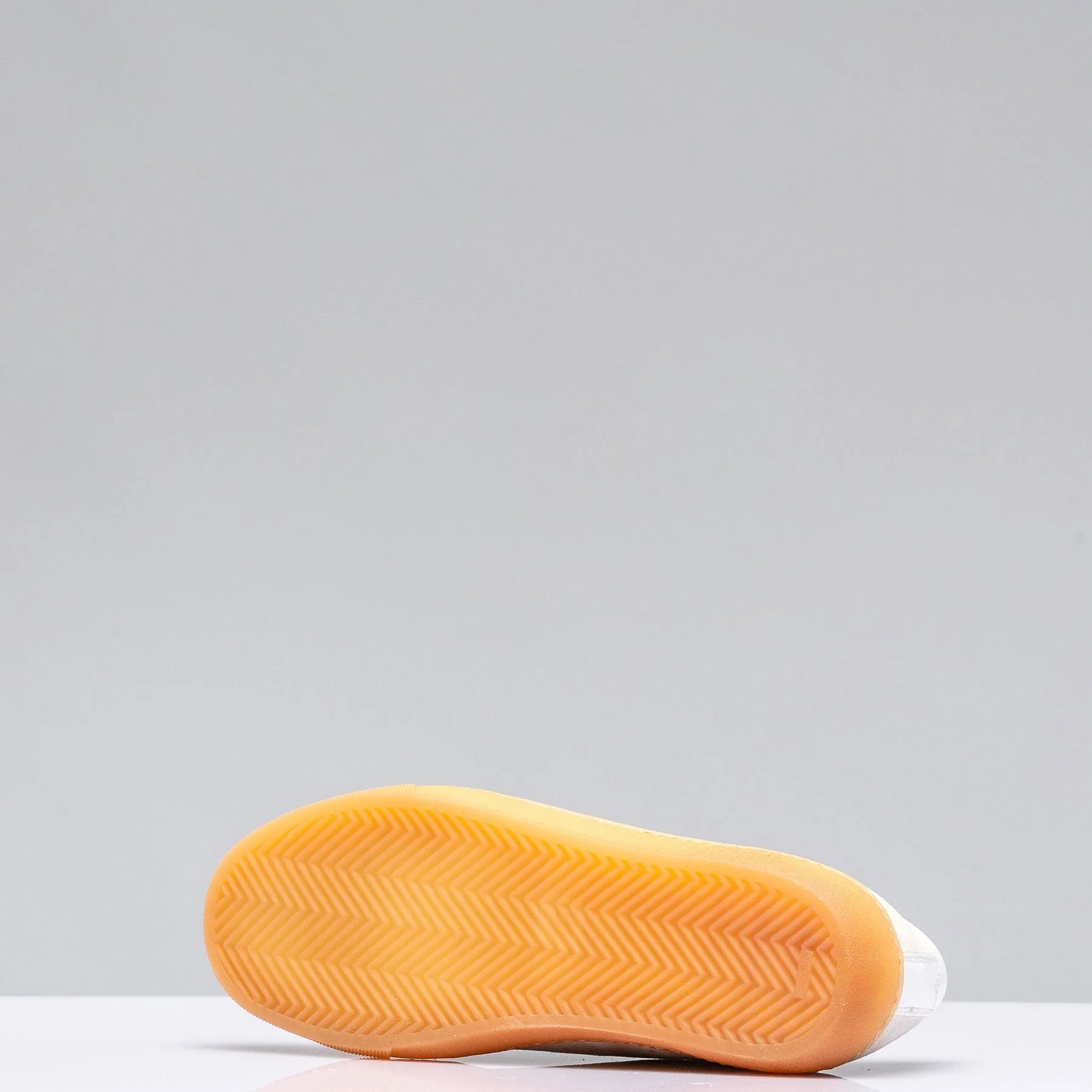 Santa Cruz Sneakers