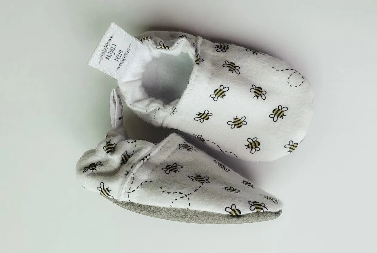 Save the Bees Soft Soled Baby Shoes Bib