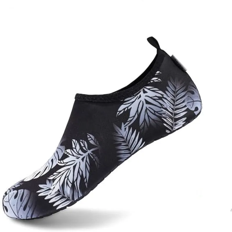 Slip-On Water Shoes – Perfect for Versatile Outdoor Use