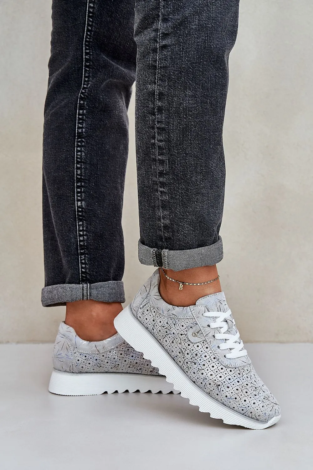 Sport Shoes