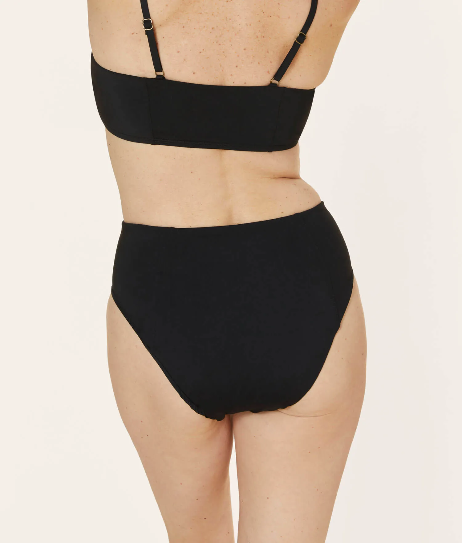 The High Waist Cheeky Bikini Bottom - Flat - Black