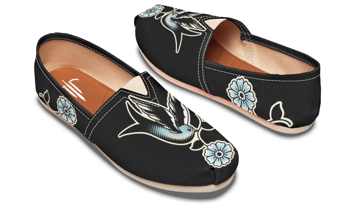 Traditional Swallow Casual Shoes