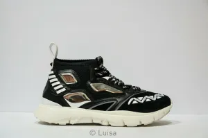 Valentino Men's Black Sneaker PY0S0A71 -   45% off