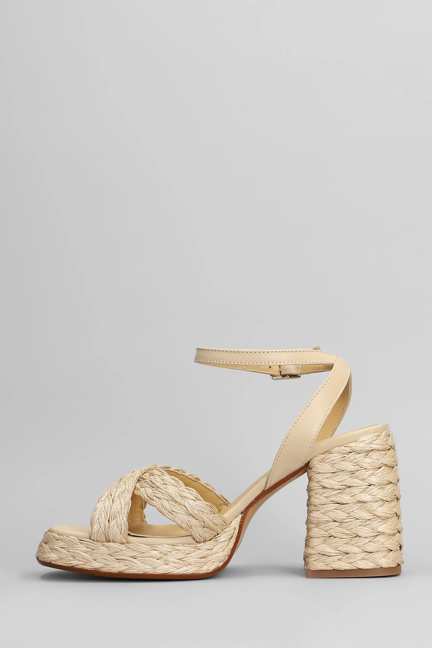 Valeriette-258 Sandals in beige leather and fabric