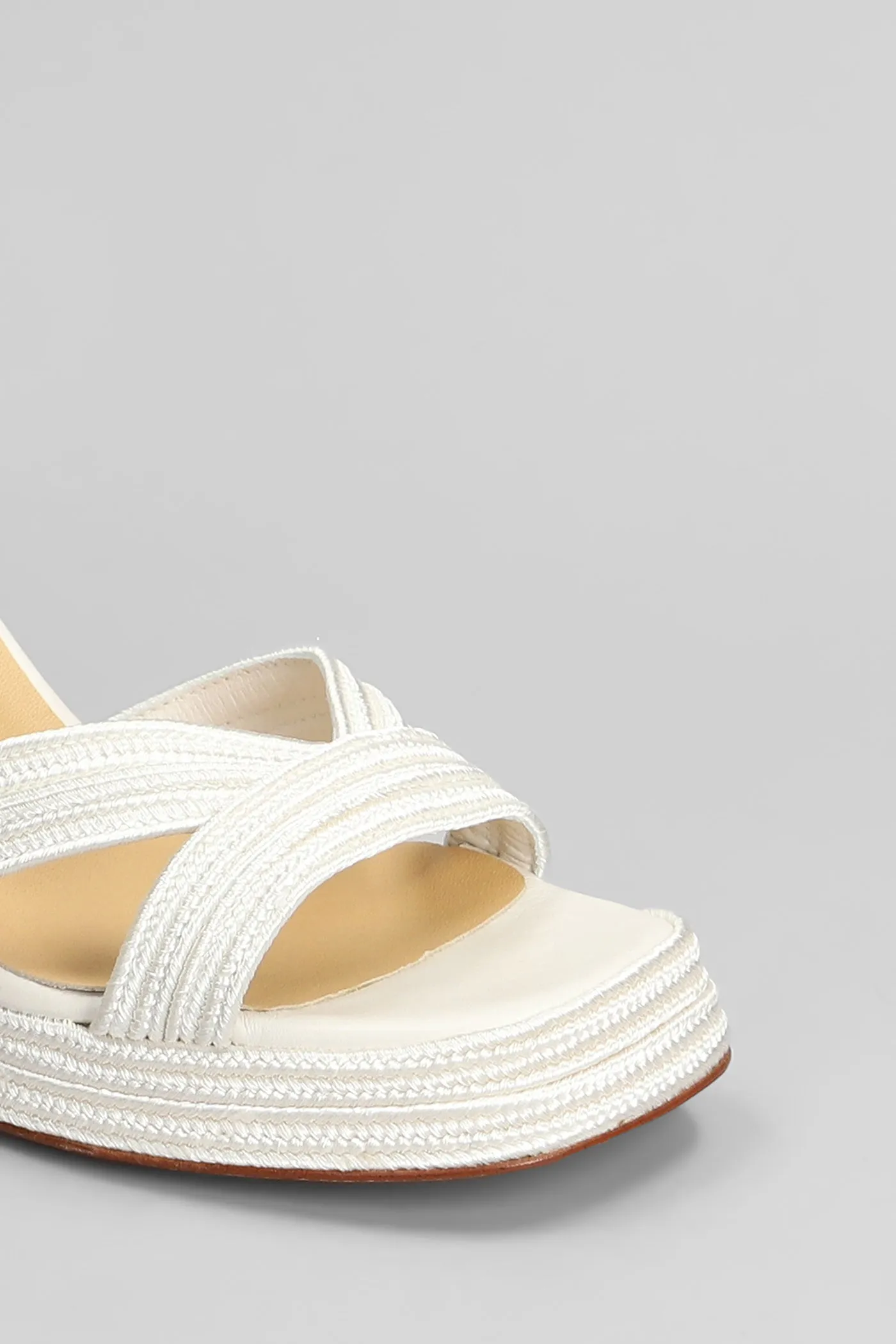 Valle-142 Sandals in white fabric